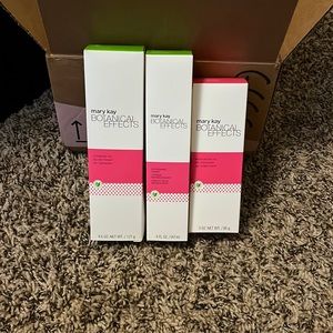 MaryKay botanical effects regimen set